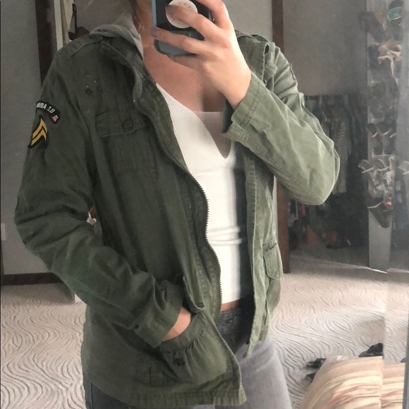 Ashley By 26 International Jackets & Blazers - Army jacket🐳